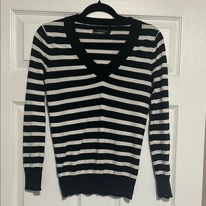 Club Monaco Black and White Striped V-Neck Sweater